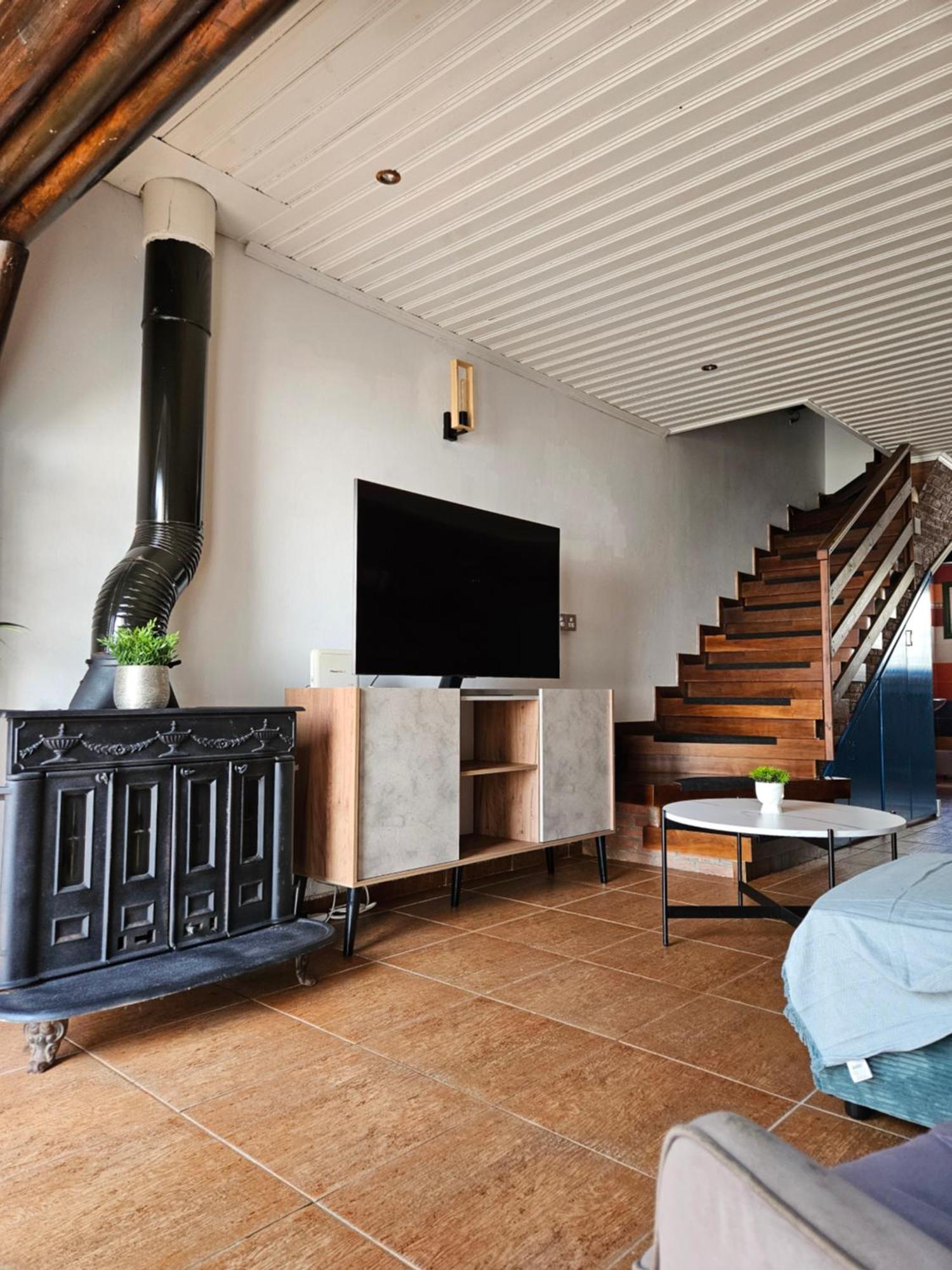 Beach House At Seafront Villa Meneou Ngoại thất bức ảnh